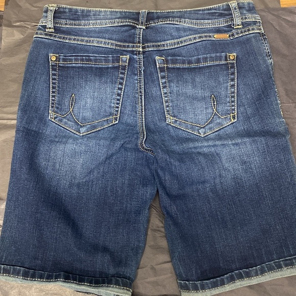 INC Blue Denim Jean International Concepts Shorts size 4. - Picture 5 of 6
